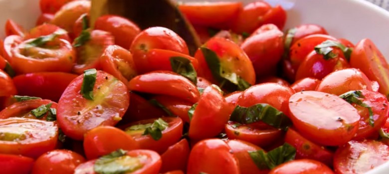 Insalata di pomodori freschi all’aceto balsamico